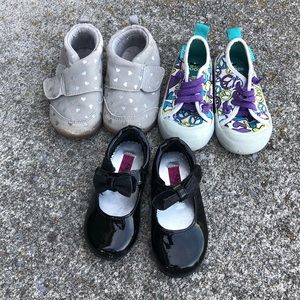 3 pairs of girls shoes